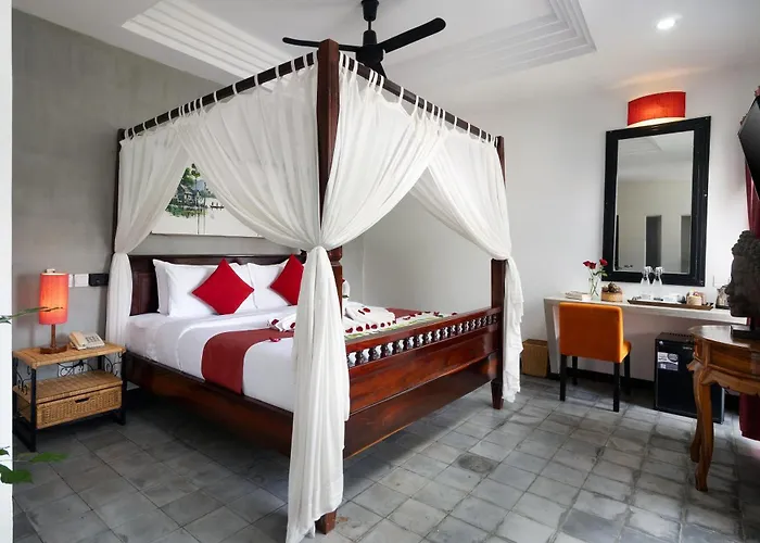 Boutique Indochine D'angkor Hotel 4*